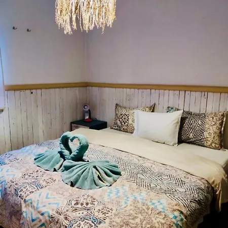 White Mountains Nature Tatil Evi Arménoi